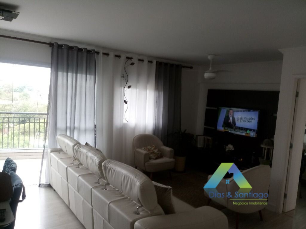 Apartamento à venda com 3 quartos, 110m² - Foto 1