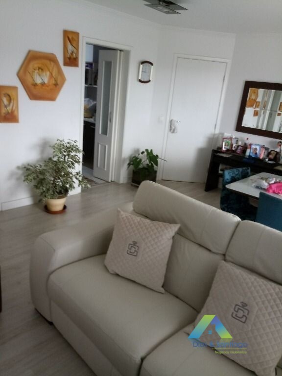 Apartamento à venda com 3 quartos, 110m² - Foto 8