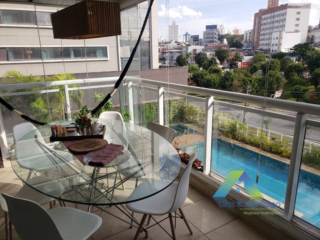 Apartamento à venda com 2 quartos, 62m² - Foto 4