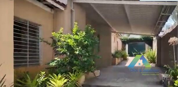 Casa, 3 quartos, 240 m² - Foto 28