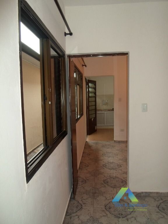 Sobrado à venda com 2 quartos, 225m² - Foto 20