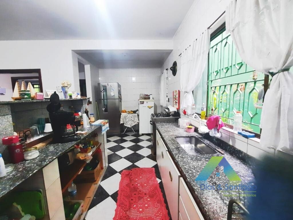 Sobrado à venda com 3 quartos, 233m² - Foto 3