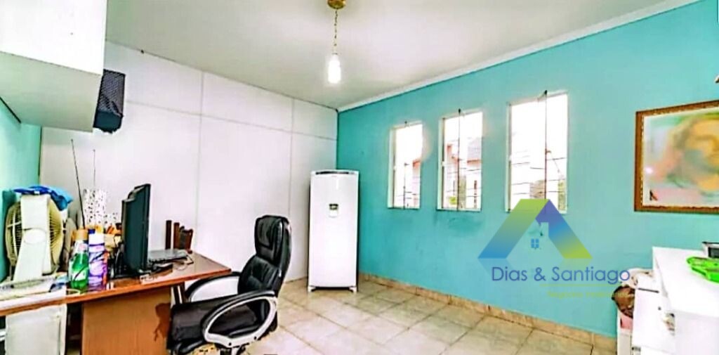 Sobrado à venda com 2 quartos, 211m² - Foto 12