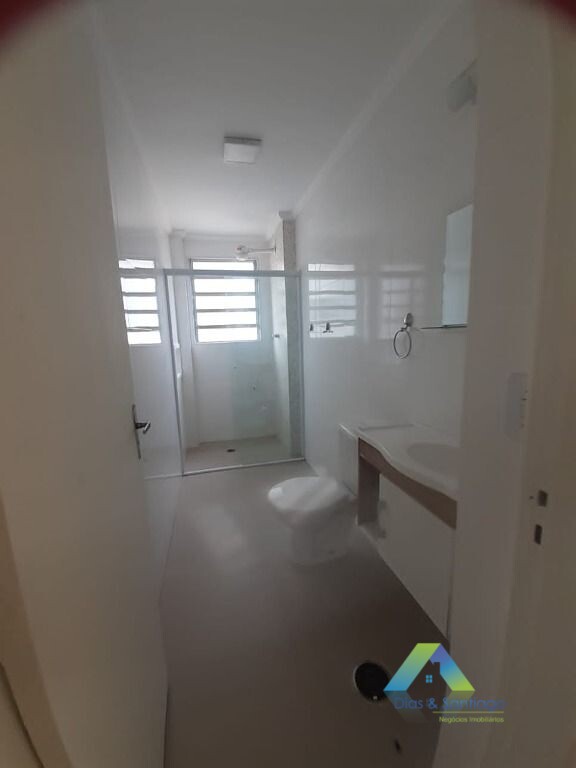 Apartamento à venda com 1 quarto, 45m² - Foto 11