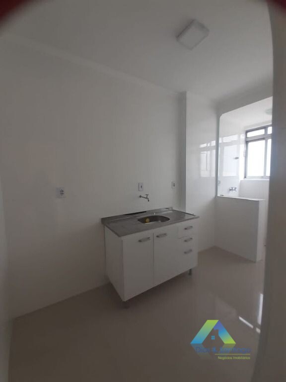 Apartamento à venda com 1 quarto, 45m² - Foto 4