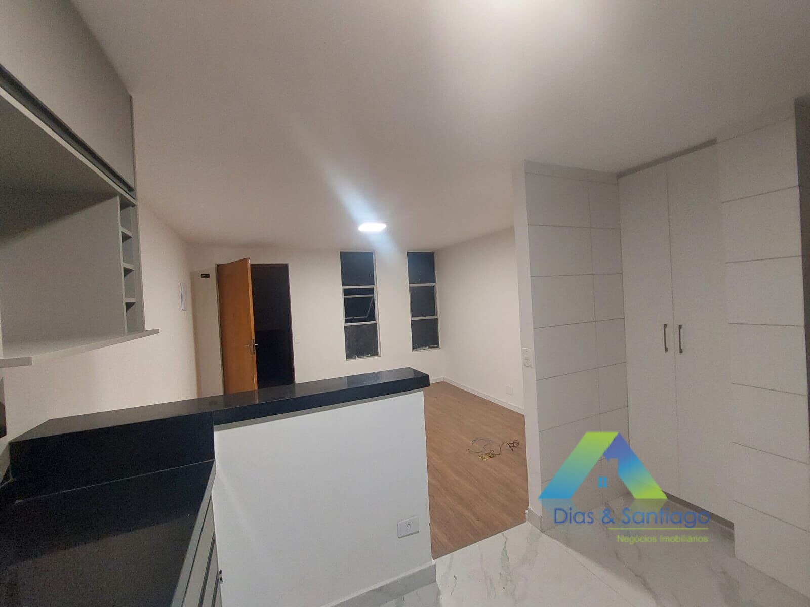 Apartamento à venda com 2 quartos, 52m² - Foto 3