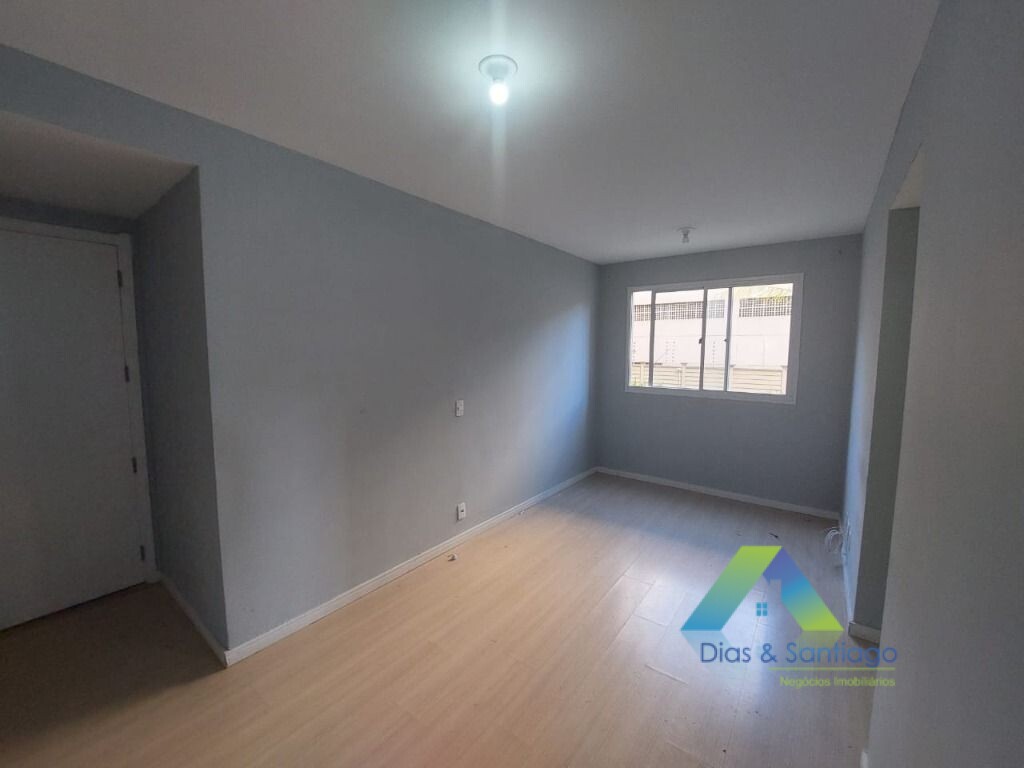 Apartamento à venda com 2 quartos, 43m² - Foto 4