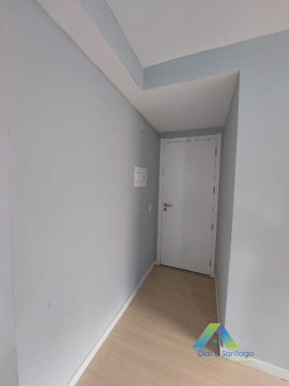 Apartamento à venda com 2 quartos, 43m² - Foto 3