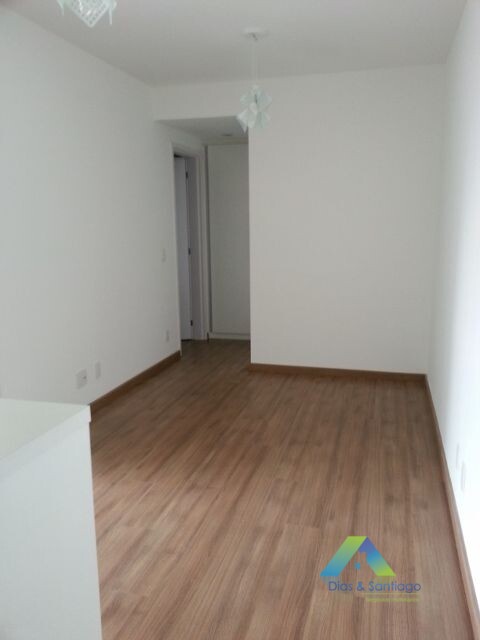 Apartamento à venda com 1 quarto, 42m² - Foto 1