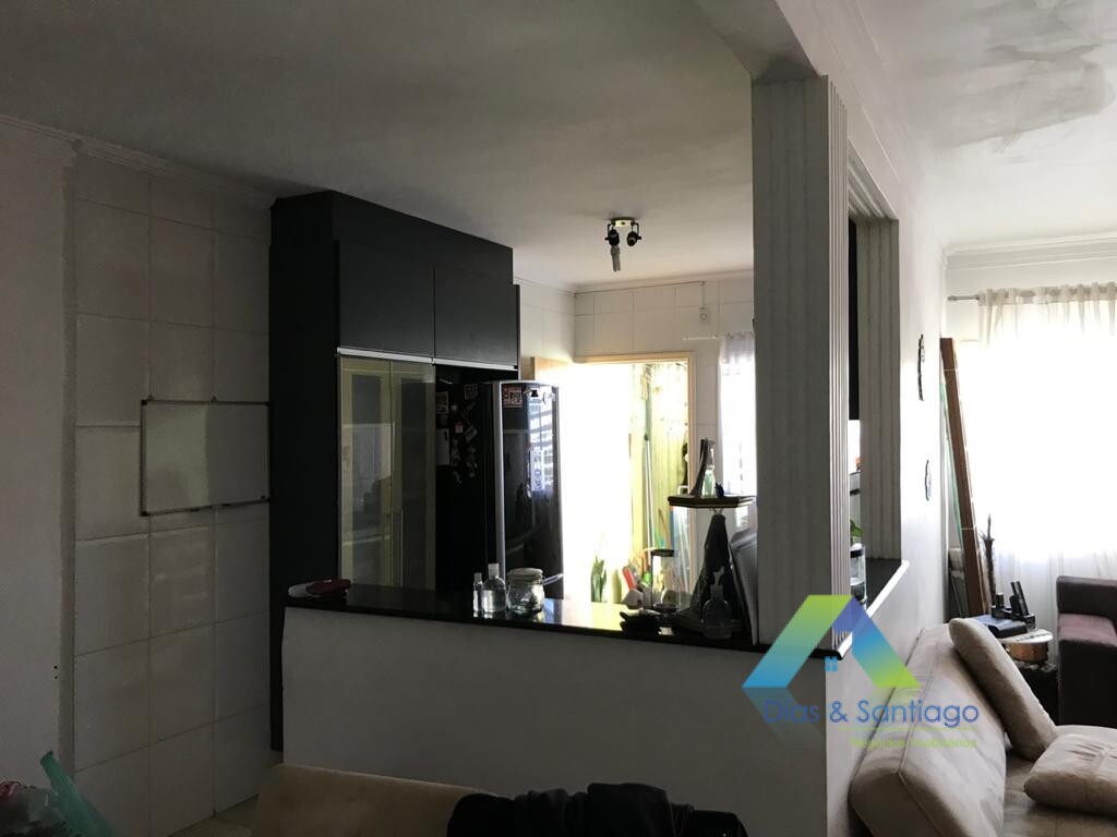 Sobrado à venda com 3 quartos, 100m² - Foto 4