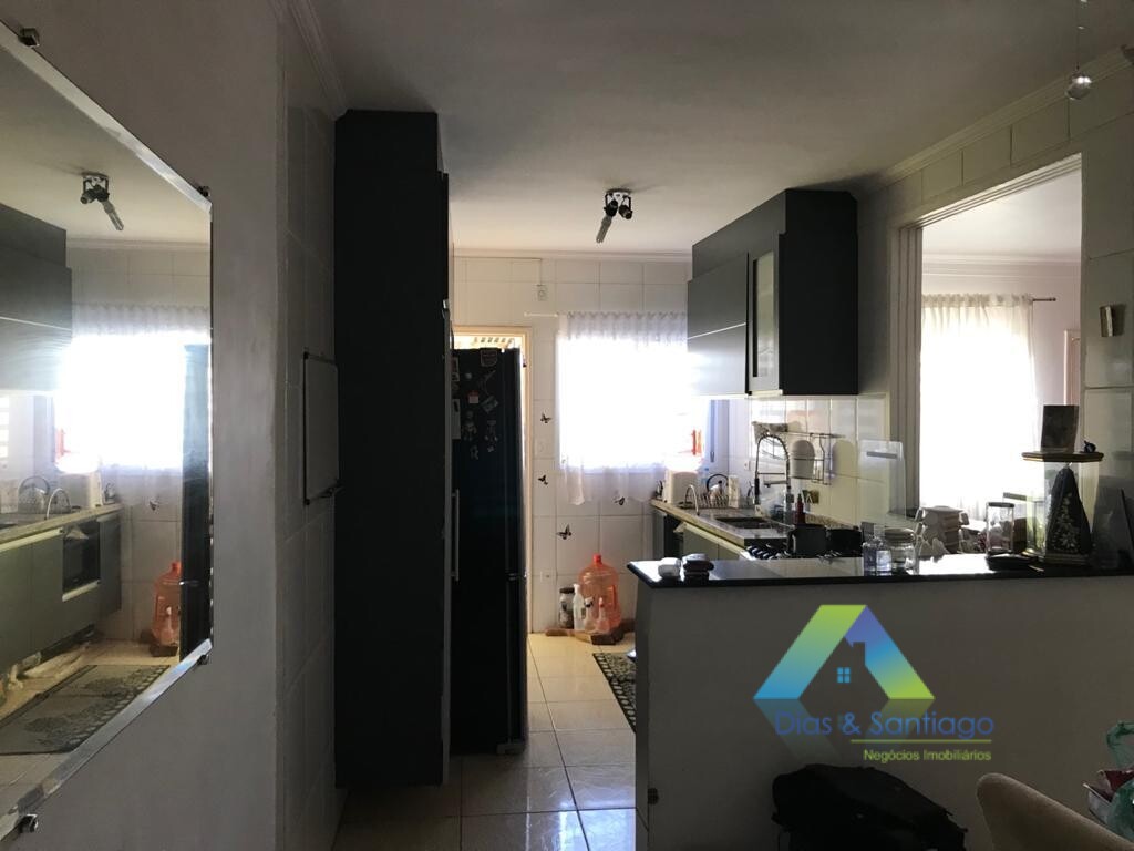 Sobrado à venda com 3 quartos, 100m² - Foto 3