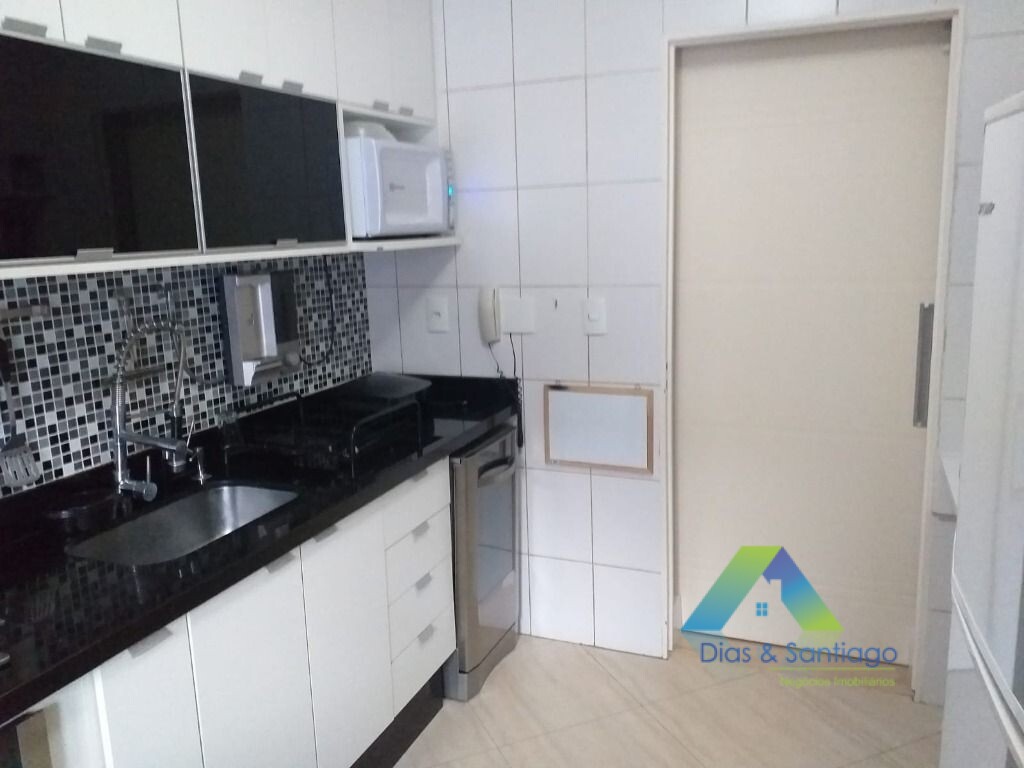 Apartamento à venda com 2 quartos, 65m² - Foto 3