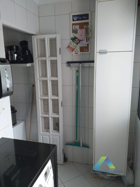 Apartamento à venda com 2 quartos, 65m² - Foto 7