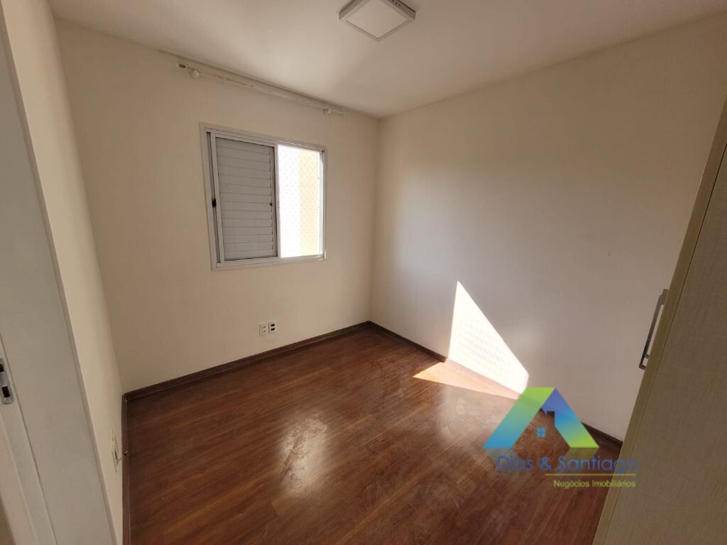 Apartamento à venda com 3 quartos, 96m² - Foto 9