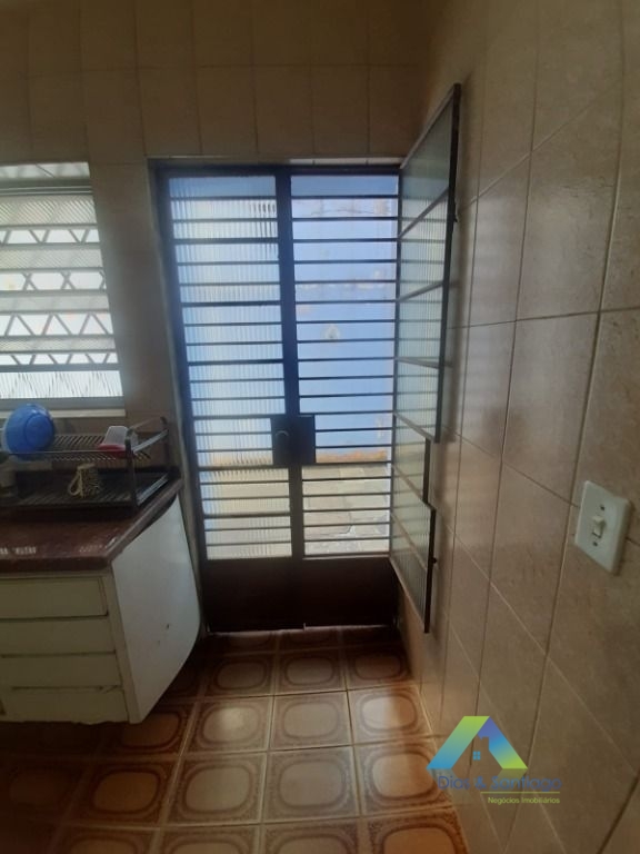 Sobrado para alugar com 4 quartos, 350m² - Foto 21