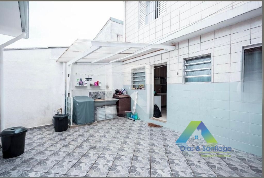 Sobrado à venda com 4 quartos, 176m² - Foto 9