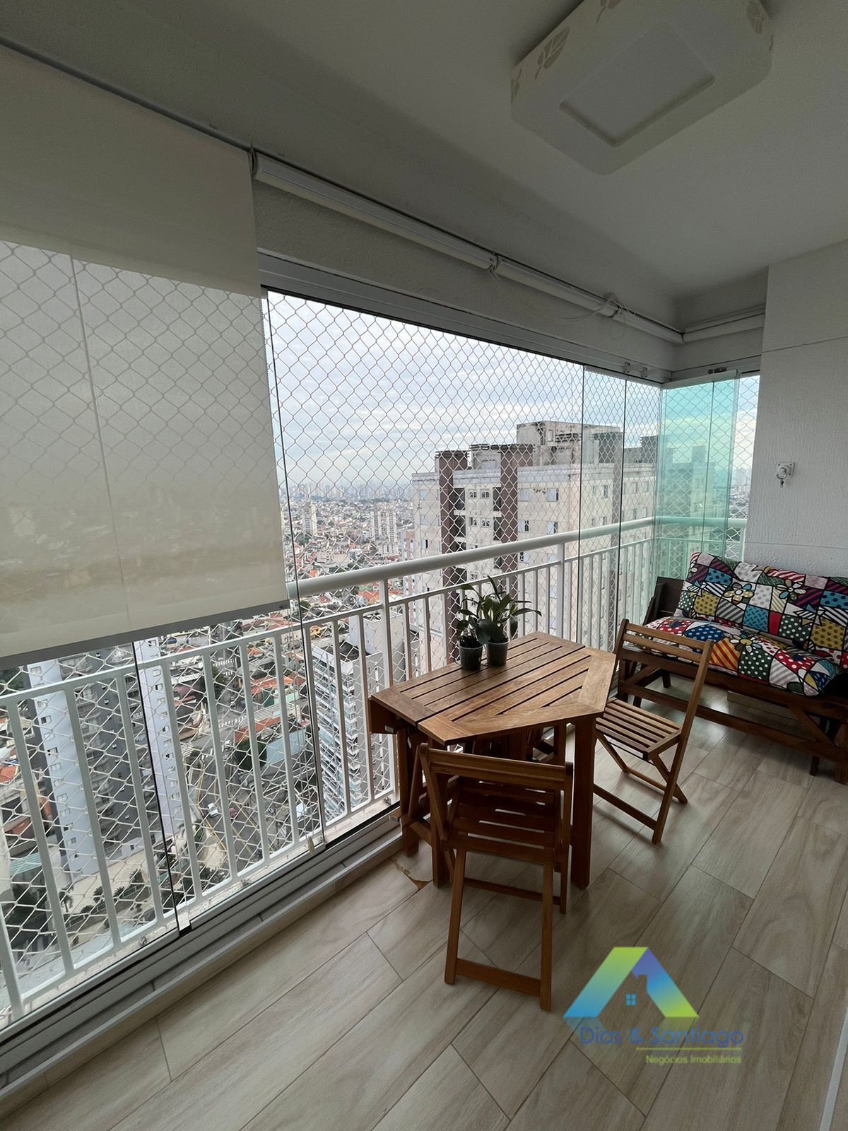 Apartamento à venda com 3 quartos, 97m² - Foto 1