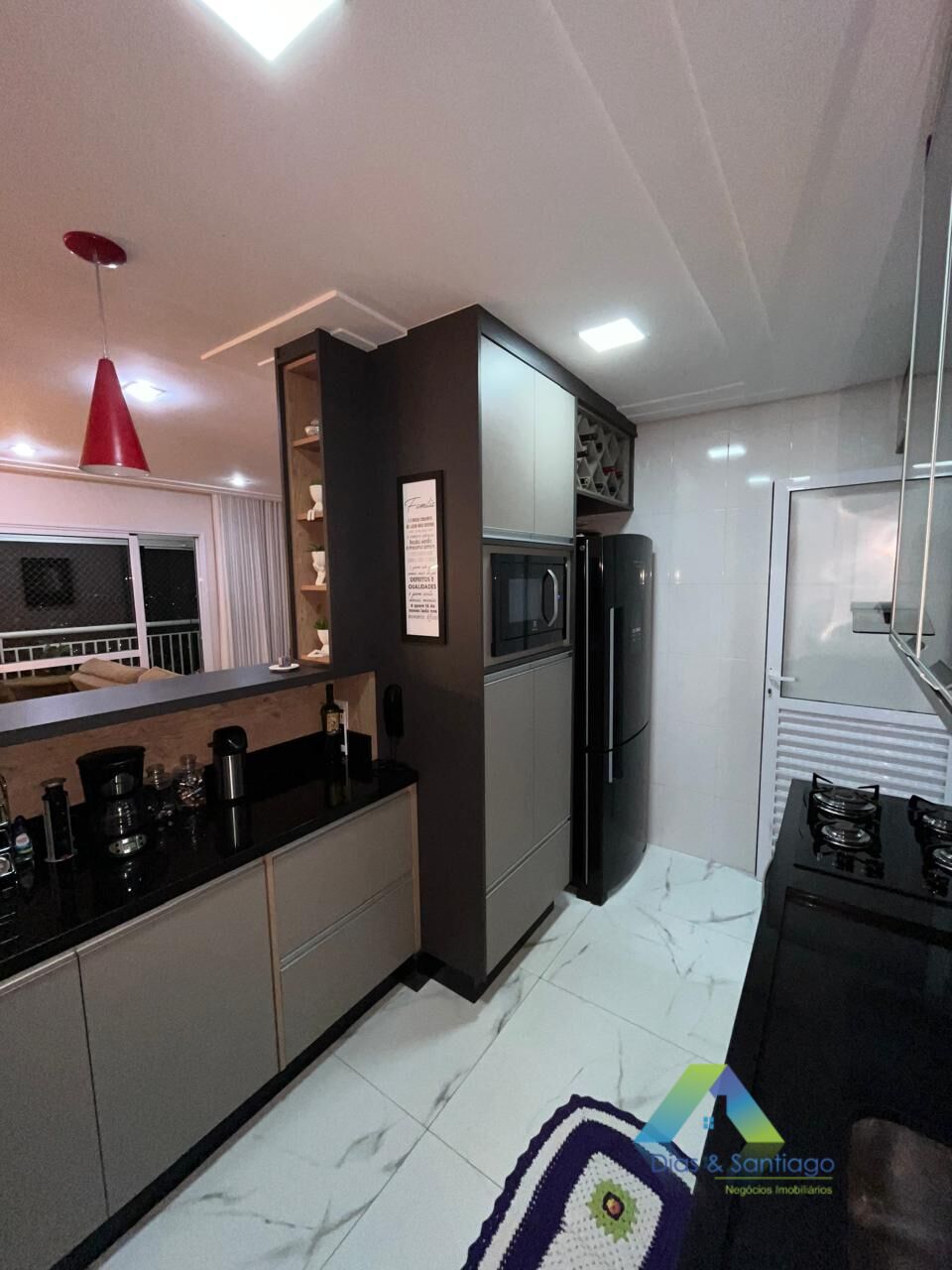 Apartamento à venda com 3 quartos, 97m² - Foto 4