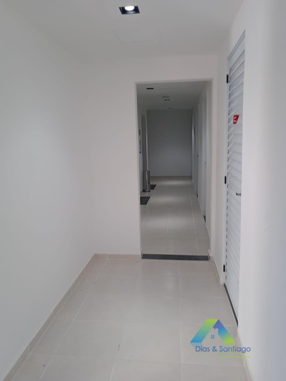 Apartamento à venda com 1 quarto, 34m² - Foto 15