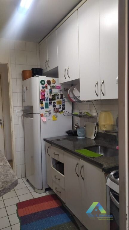 Apartamento à venda com 3 quartos, 62m² - Foto 3