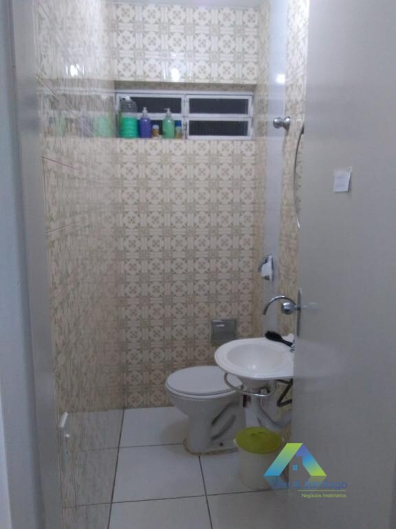 Sobrado à venda com 4 quartos, 180m² - Foto 7