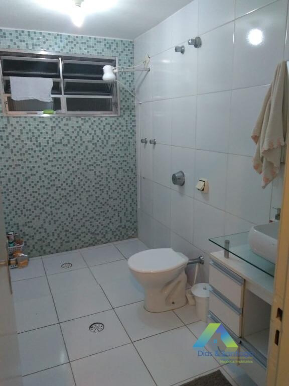 Sobrado à venda com 4 quartos, 180m² - Foto 6