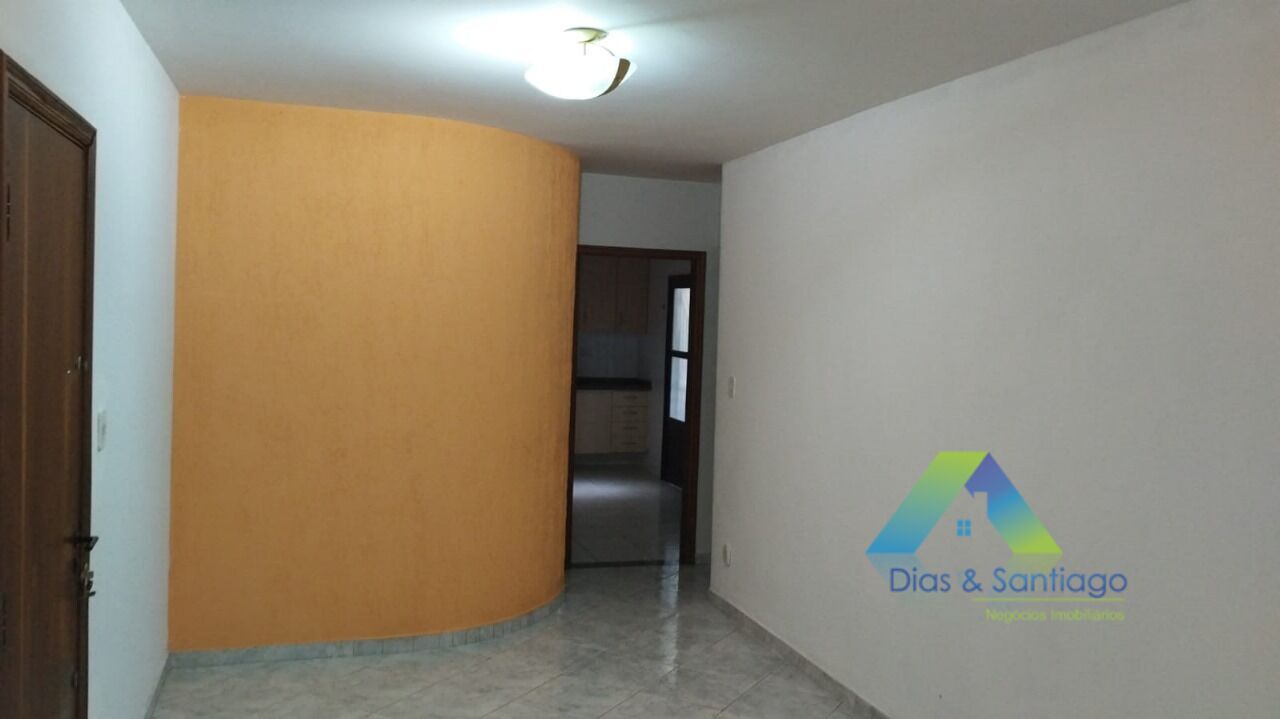 Apartamento à venda com 2 quartos, 71m² - Foto 3