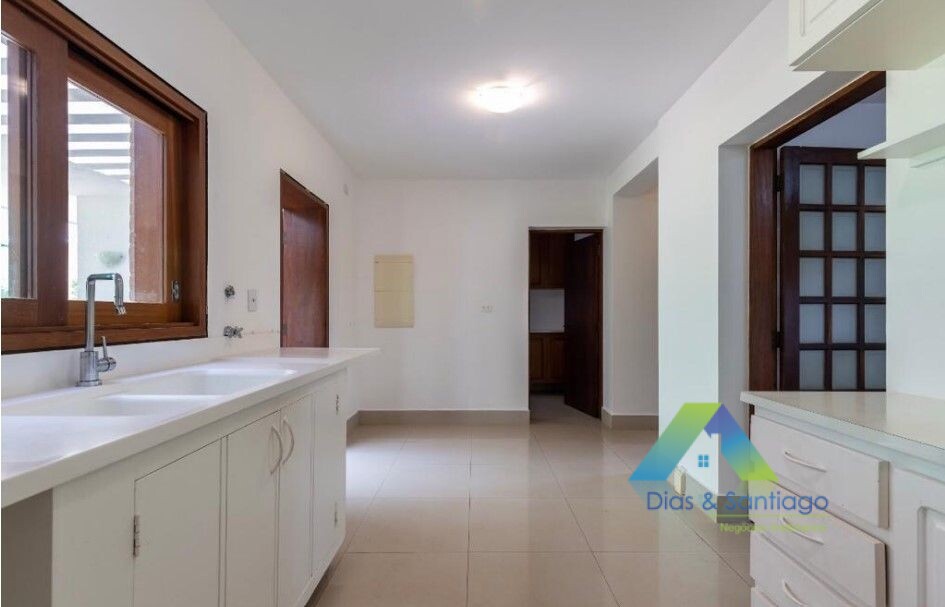 Casa à venda com 5 quartos, 700m² - Foto 26