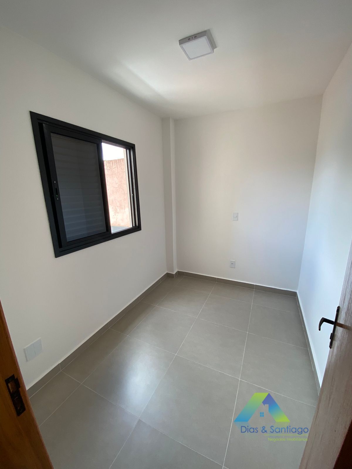 Apartamento à venda com 2 quartos, 43m² - Foto 10