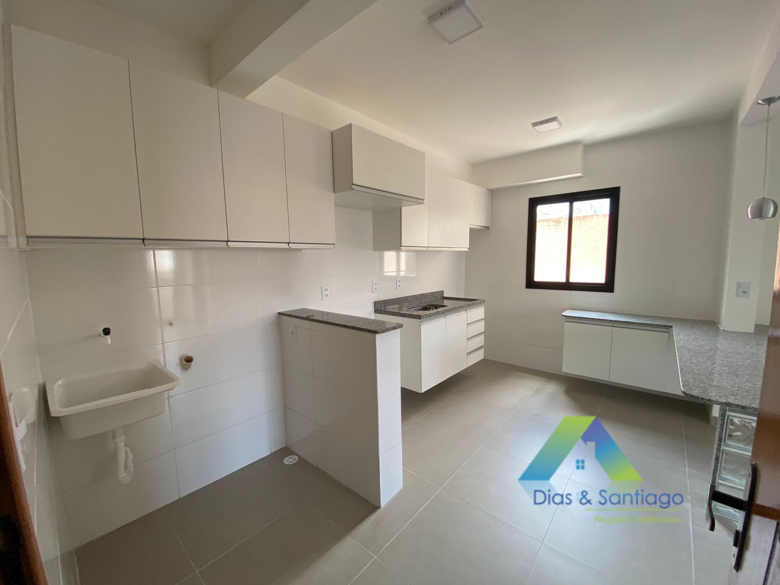 Apartamento à venda com 2 quartos, 43m² - Foto 7