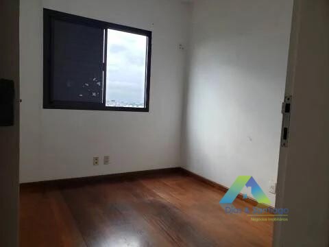 Apartamento à venda com 3 quartos, 109m² - Foto 4