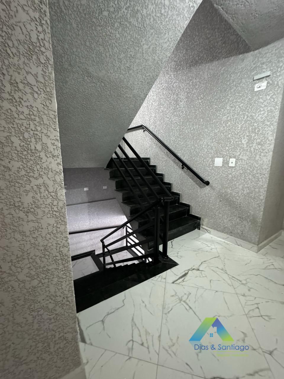 Apartamento à venda com 2 quartos, 83m² - Foto 5