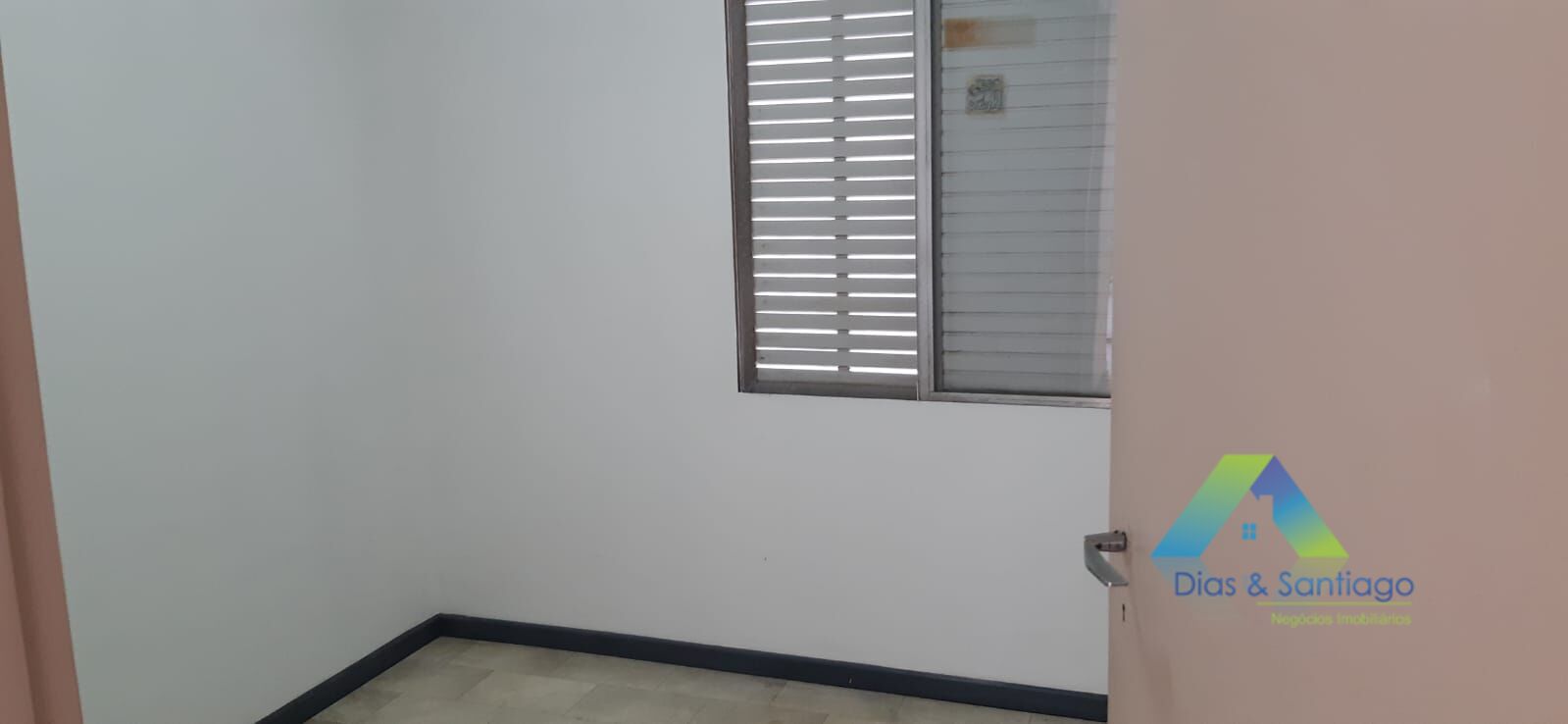 Apartamento à venda com 2 quartos, 60m² - Foto 9