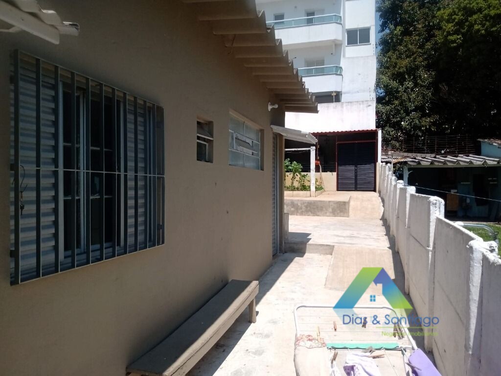 Sobrado à venda com 4 quartos, 250m² - Foto 5