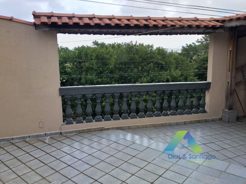 Sobrado à venda com 3 quartos, 180m² - Foto 13