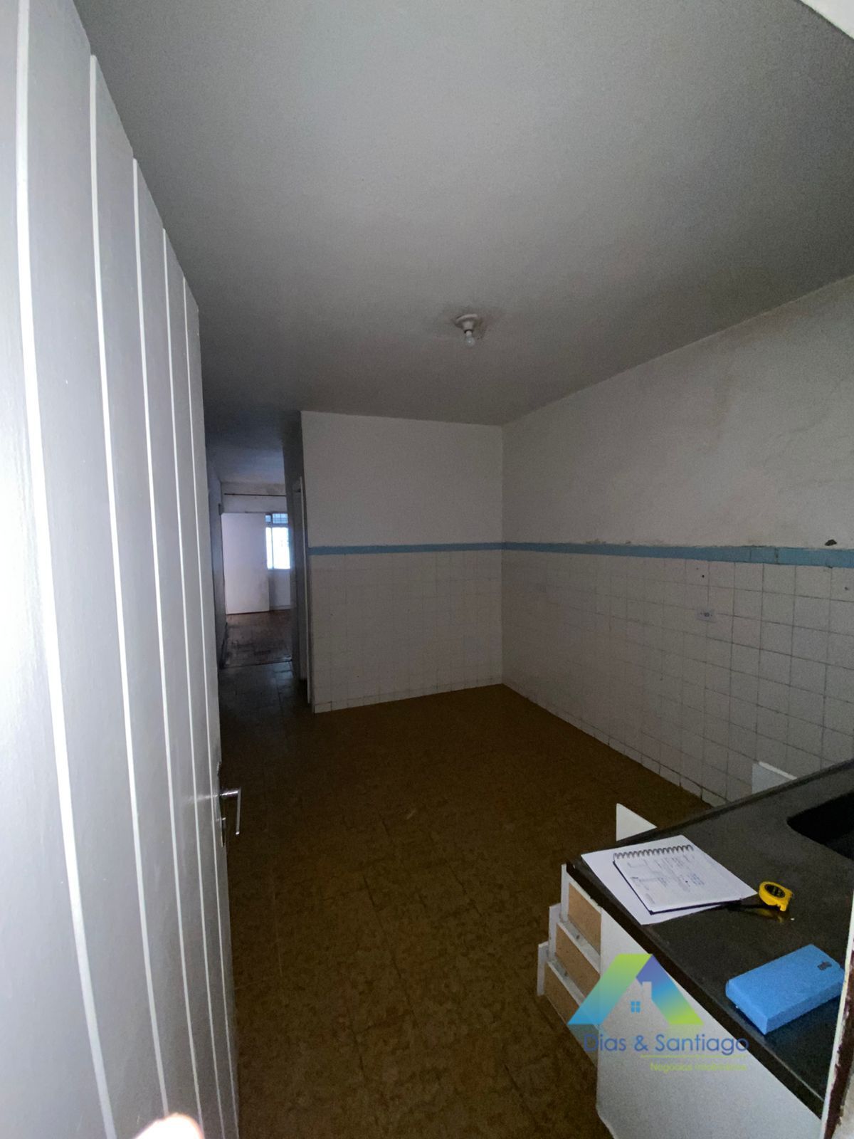 Casa à venda com 2 quartos, 94m² - Foto 2