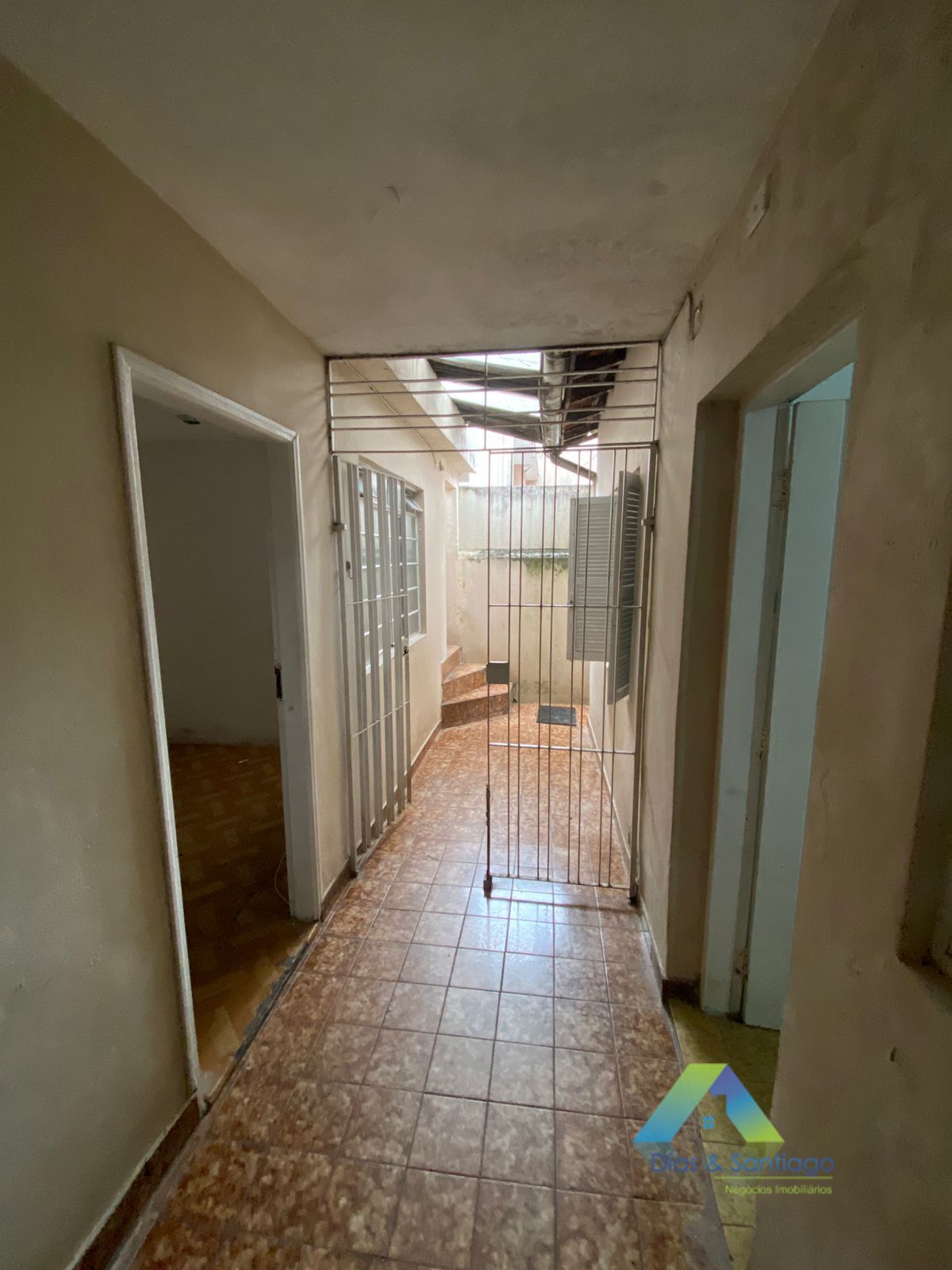 Casa à venda com 2 quartos, 94m² - Foto 13