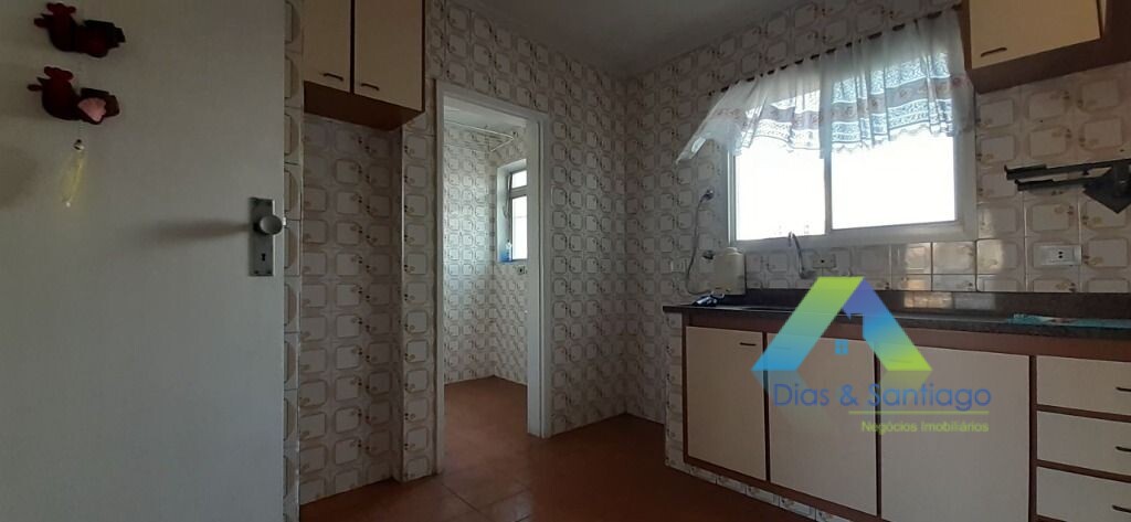 Apartamento à venda com 2 quartos, 67m² - Foto 3