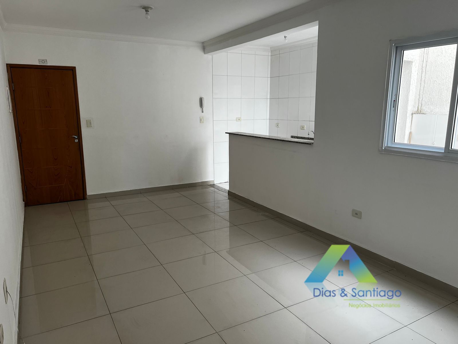 Apartamento à venda com 3 quartos, 74m² - Foto 1