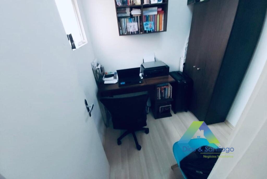 Apartamento à venda com 3 quartos, 60m² - Foto 4