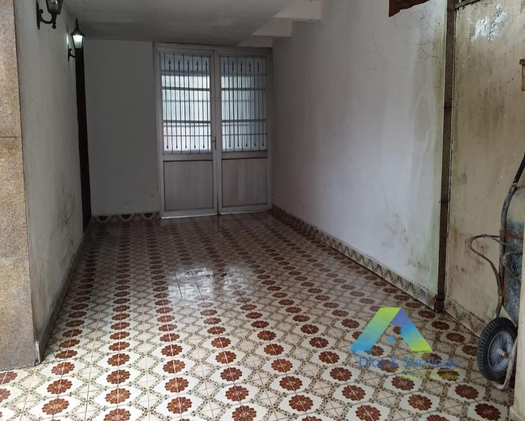 Sobrado à venda com 4 quartos, 365m² - Foto 4