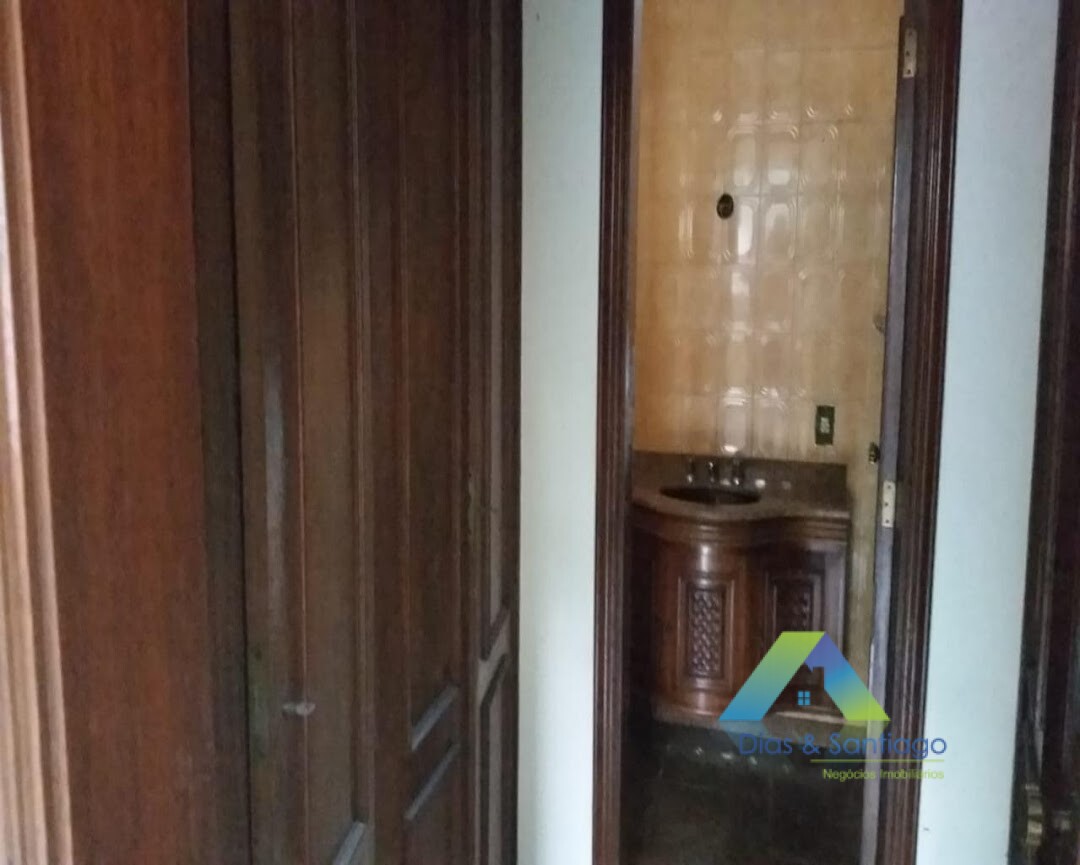 Sobrado à venda com 4 quartos, 365m² - Foto 14