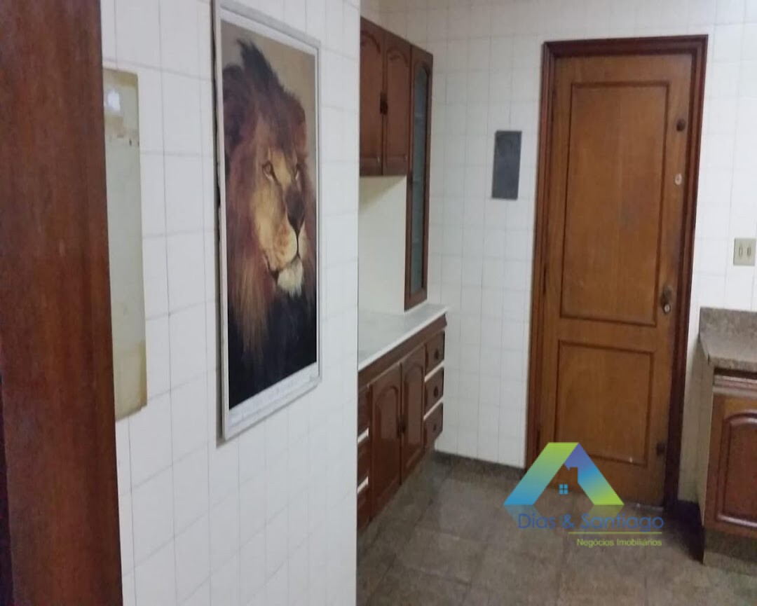 Sobrado à venda com 4 quartos, 365m² - Foto 21