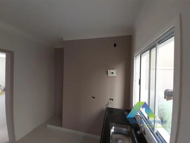 Sobrado à venda com 2 quartos, 105m² - Foto 2