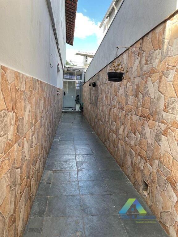 Sobrado à venda com 3 quartos, 155m² - Foto 17