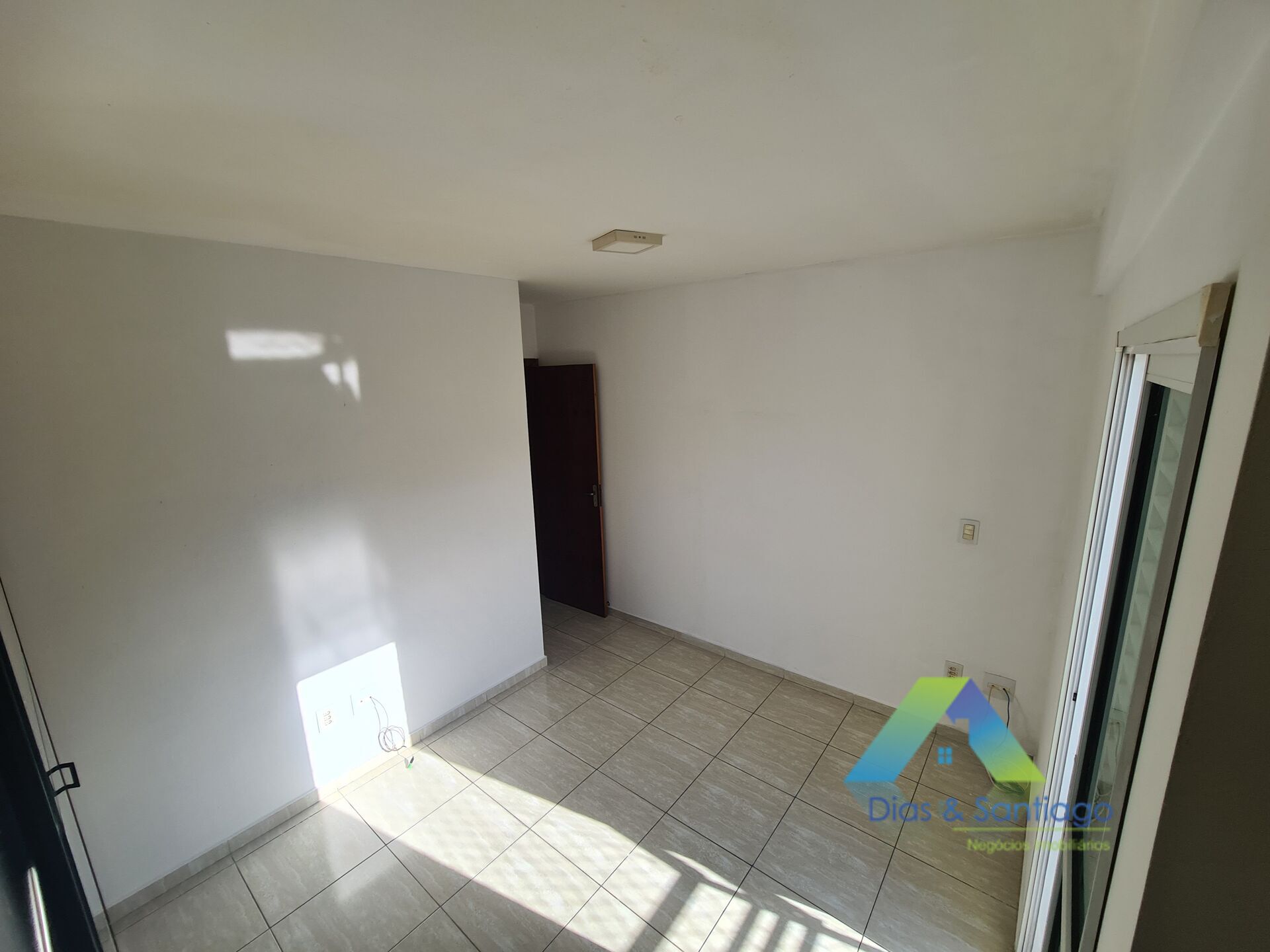 Apartamento à venda com 2 quartos, 54m² - Foto 18