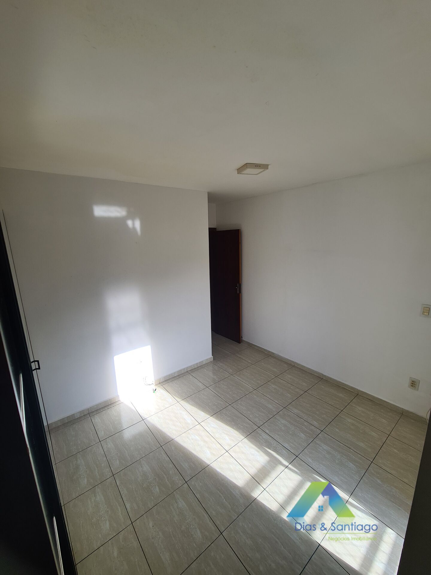 Apartamento à venda com 2 quartos, 54m² - Foto 17