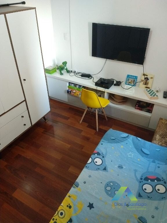 Apartamento à venda com 3 quartos, 100m² - Foto 4