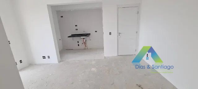 Apartamento à venda com 2 quartos, 73m² - Foto 2