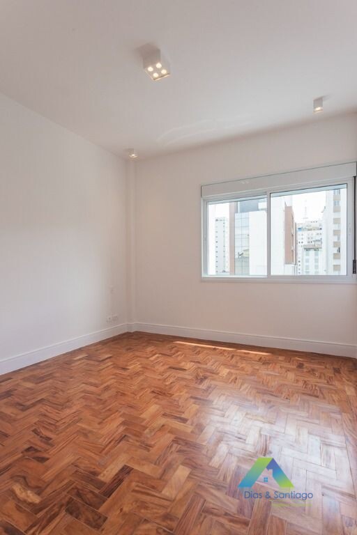 Apartamento à venda com 4 quartos, 382m² - Foto 18